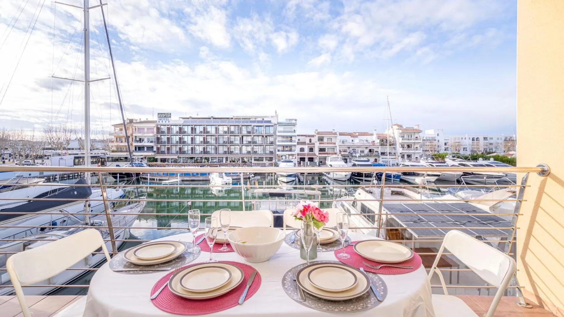 Apart-Rent Apartment Port Salins 0163 Empuriabrava Spain