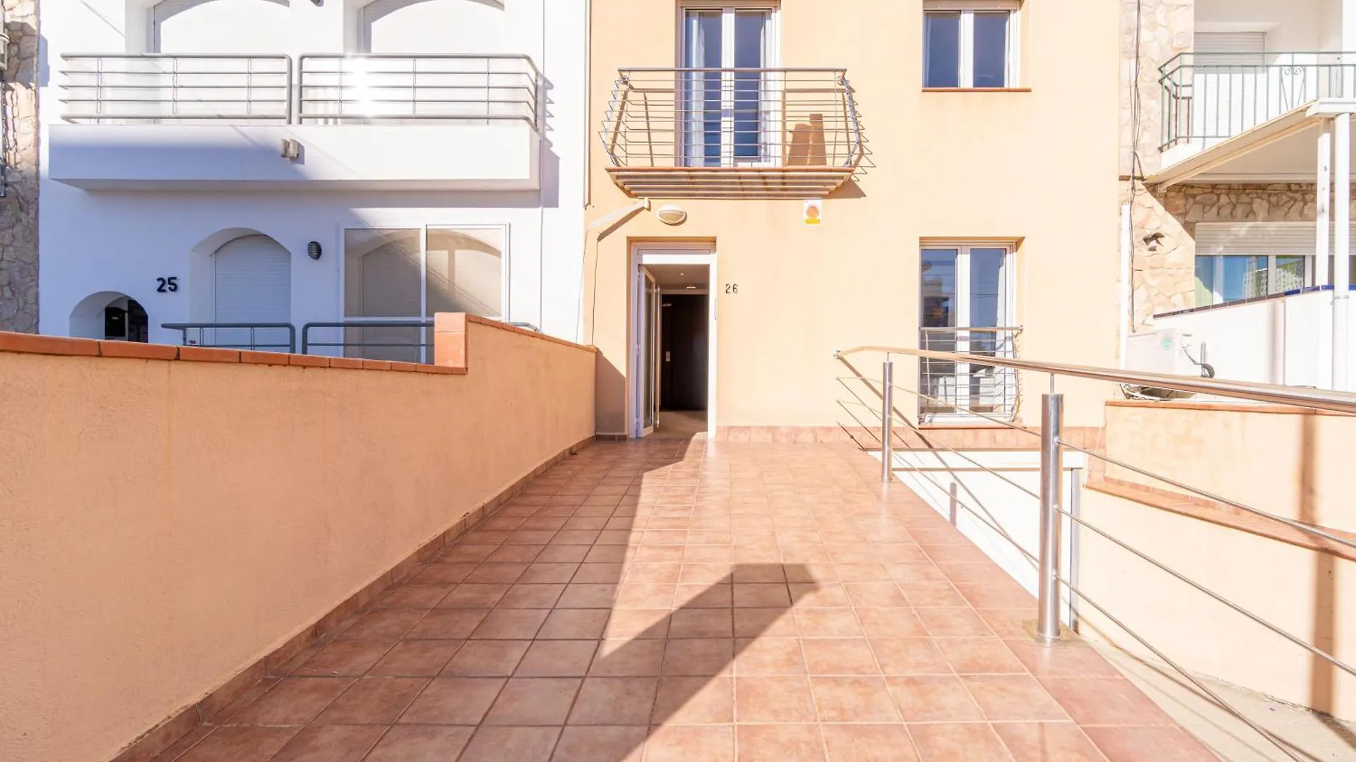 Apart-Rent Apartment Port Salins 0163 Empuriabrava